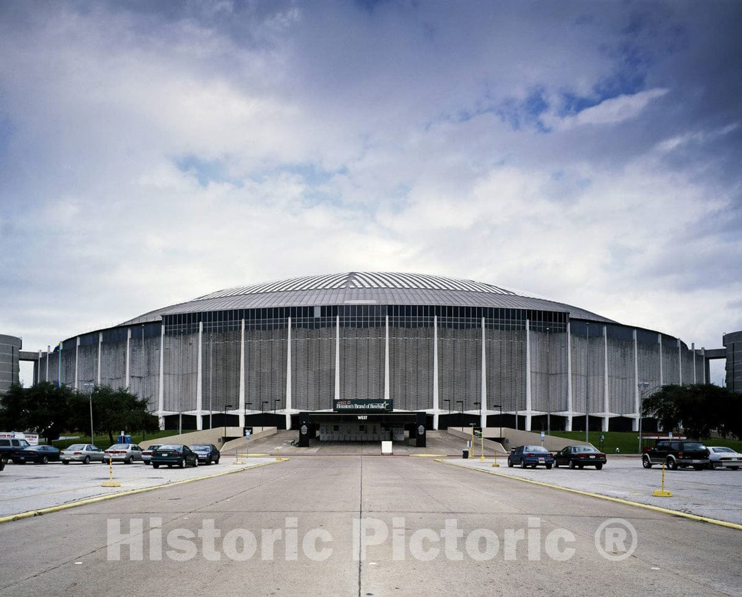 Houston, TX Photo - The Astrodome, The World's First Domed Stadium, Houston, Texas