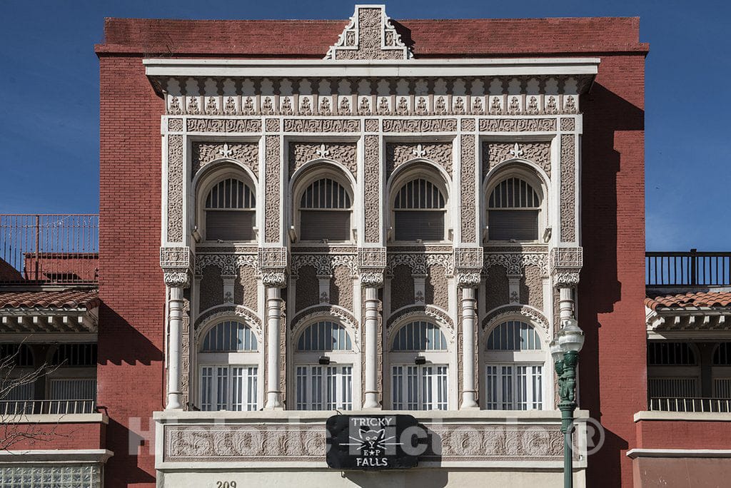 El Paso, TX Photo - Building Facade in Downtown El Paso, Texas