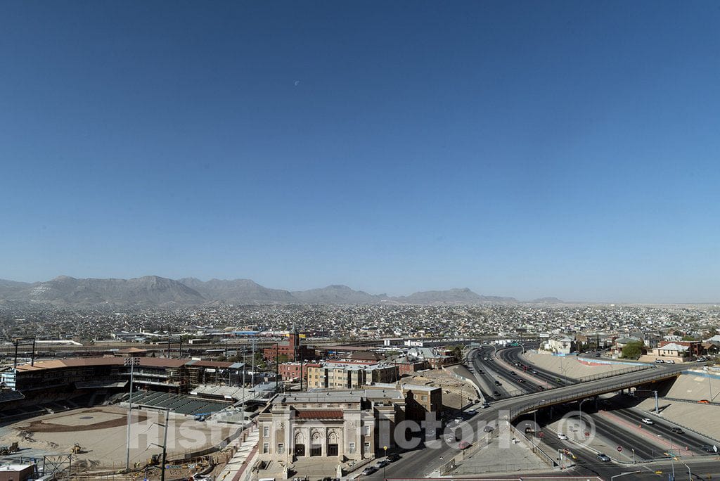 El Paso, TX Photo - Skyline View of El Paso, Texas