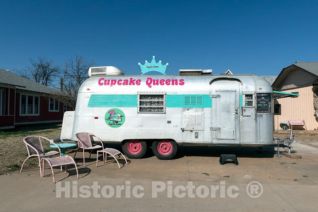 Photo - The Cupcake Queens Bakery Wagon (in an Old Airstream House Trailer) in Albany, Texas, seat of Shackelford County- Fine Art Photo Reporduction