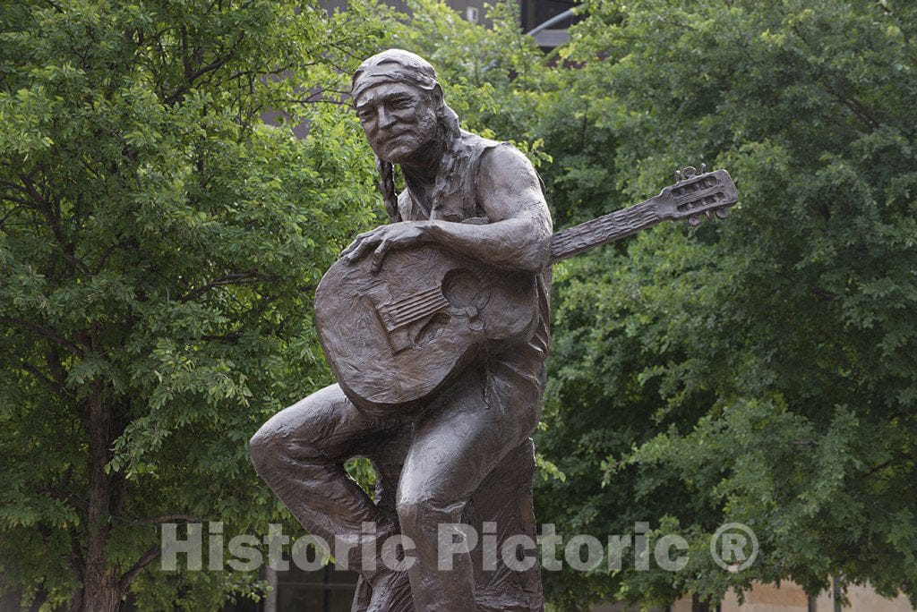 Austin, TX Photo - Clete Shields's Eight-Foot-Tall Statue of Singer-Songwriter Willie Nelson, Behind The Austin, Texas, City Hall