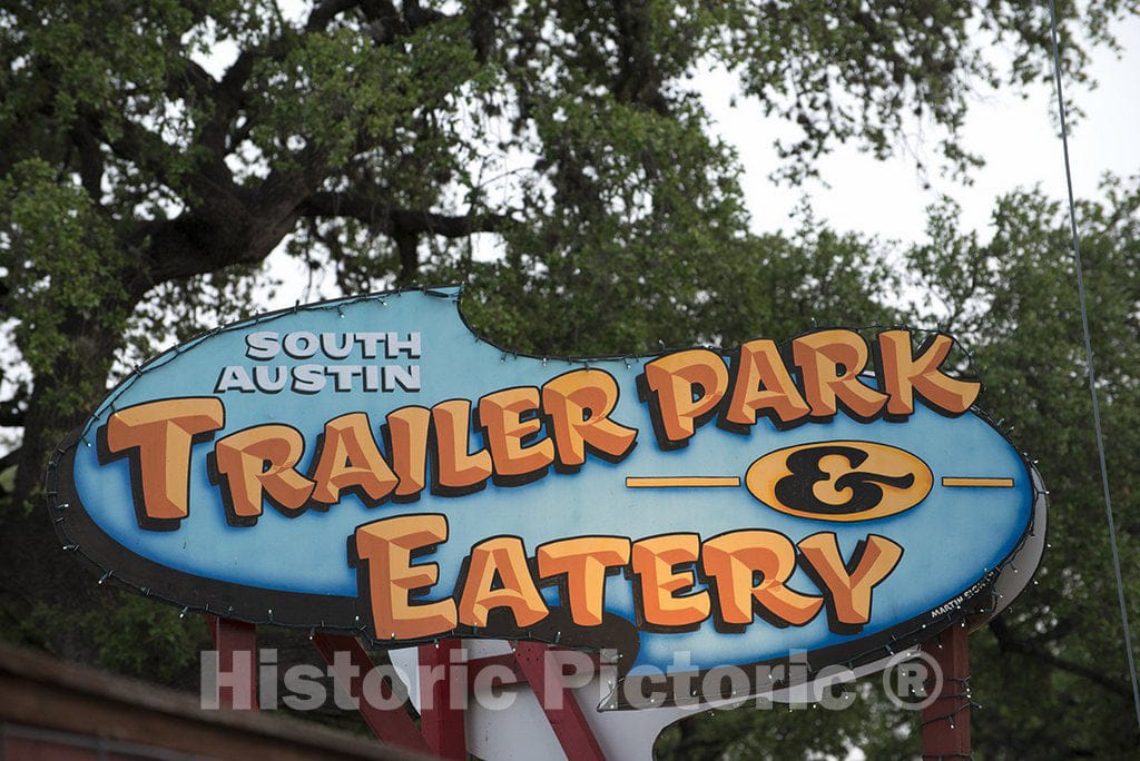 Austin, TX Photo - Sign for a popular cluster of food trailers in South Austin, Texas, an artsy neighborhood below the Texas capital