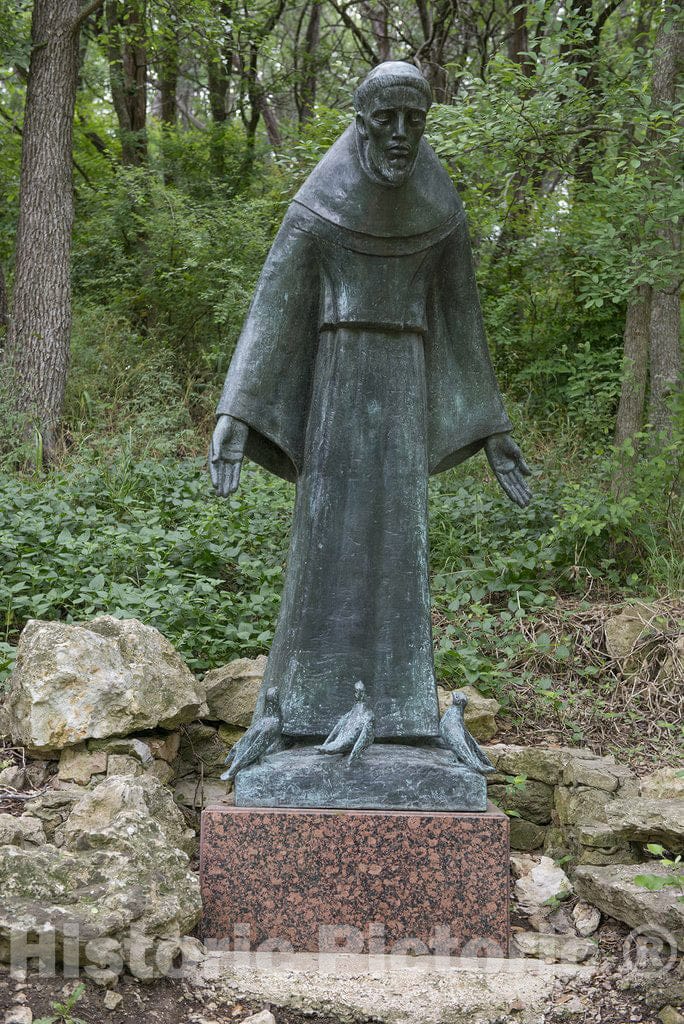 Austin, TX Photo - Sculpture at The Umlauf Sculpture Garden & Museum in Austin, Texas