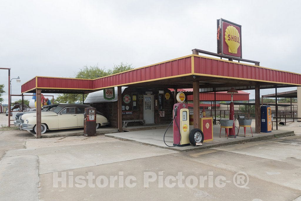 Marble Falls, TX Photo - A re-created Shell gasoline station at the Pottery Ranch pottery store in Marble Falls, Texas