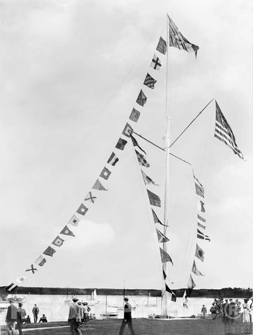 Historic Black & White Photo - Long Island, New York - The Seawanhaka Corinthian Yacht Club, 1905 -