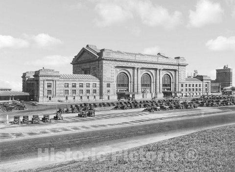 Kansas City Historic Black & White Photo, Union Station, c1920 -