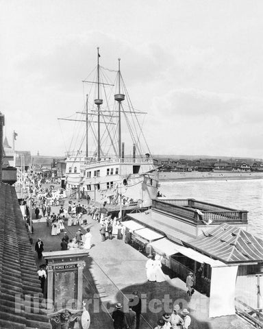 Historic Black & White Photo - Los Angeles, California - The Venice Beach Pier, c1905 -