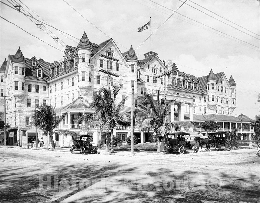 Miami Historic Black & White Photo, The Halcyon Hotel at E. Flagler Street & Second Avenue, c1915 -