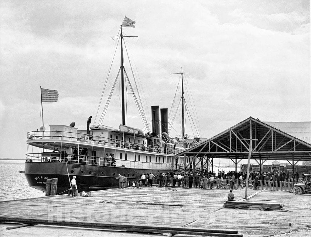 Miami Historic Black & White Photo, Loading a Steamer for Nassau, c1915 -