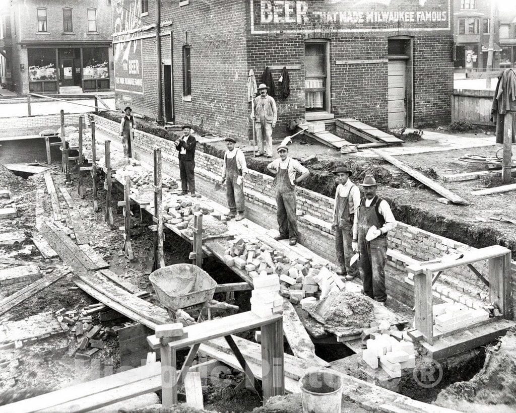 Historic Black & White Photo - Milwaukee, Wisconsin - Construction of Park Studio, c1916 -