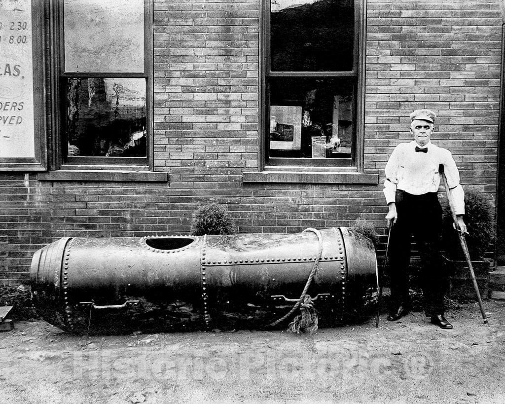 Historic Black & White Photo - Niagara Falls, New York - Daredevil Bobby Leach with his Barrel, c1911 -