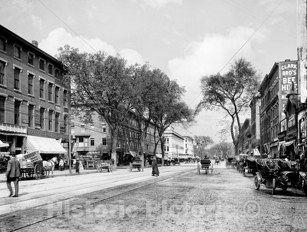 Manchester Historic Black & White Photo, Looking Down Elm Street, Manchester, c1915 -