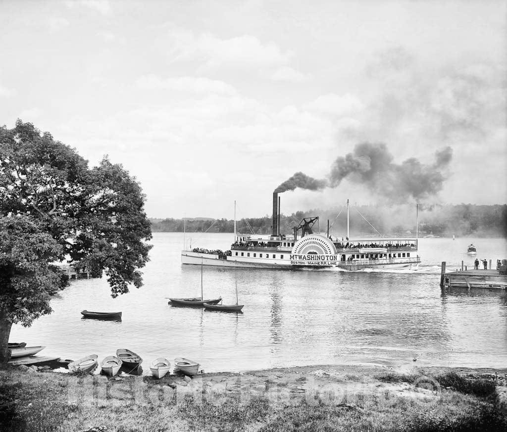 Historic Black & White Photo - Lake Winnipesaukee, New Hampshire - The Steamer Mount Washington, Weirs Beach, c1906 -