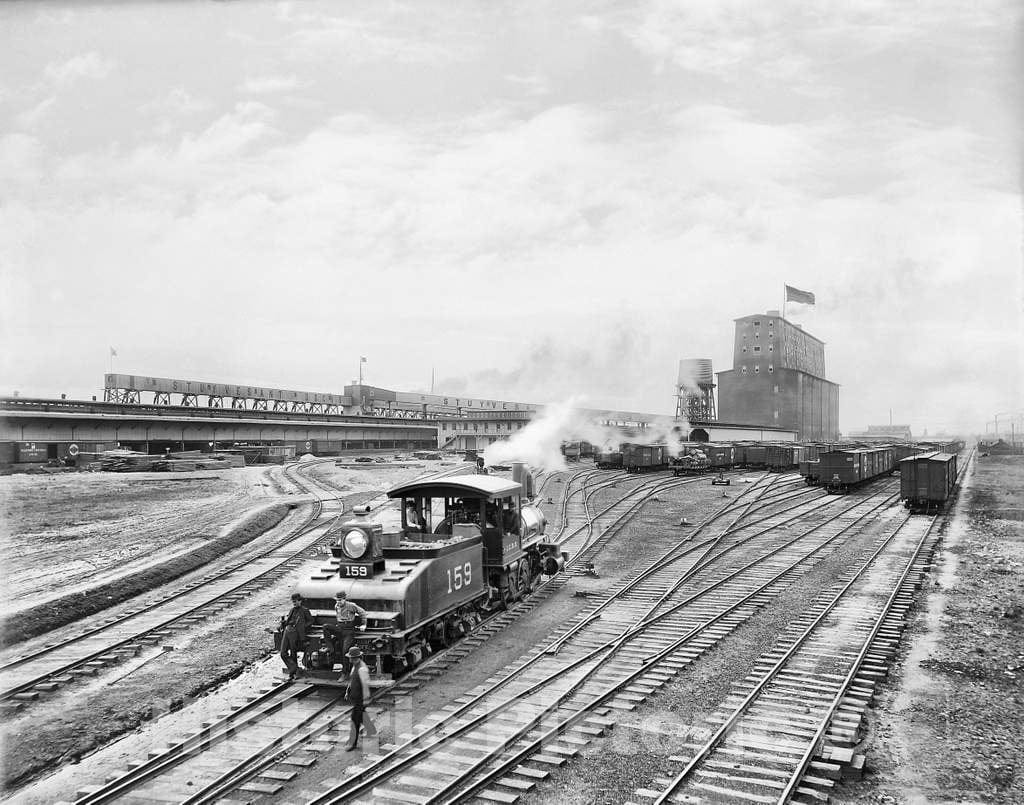 Historic Black & White Photo - New Orleans, Louisiana - Illinois Central Railroad at the Stuyvesant Docks, c1900 -