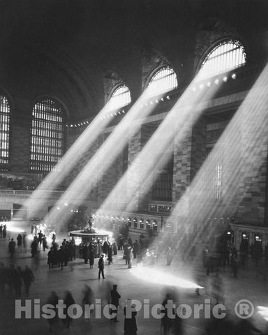 New York City Historic Black & White Photo, Grand Central Terminal, c1935 -
