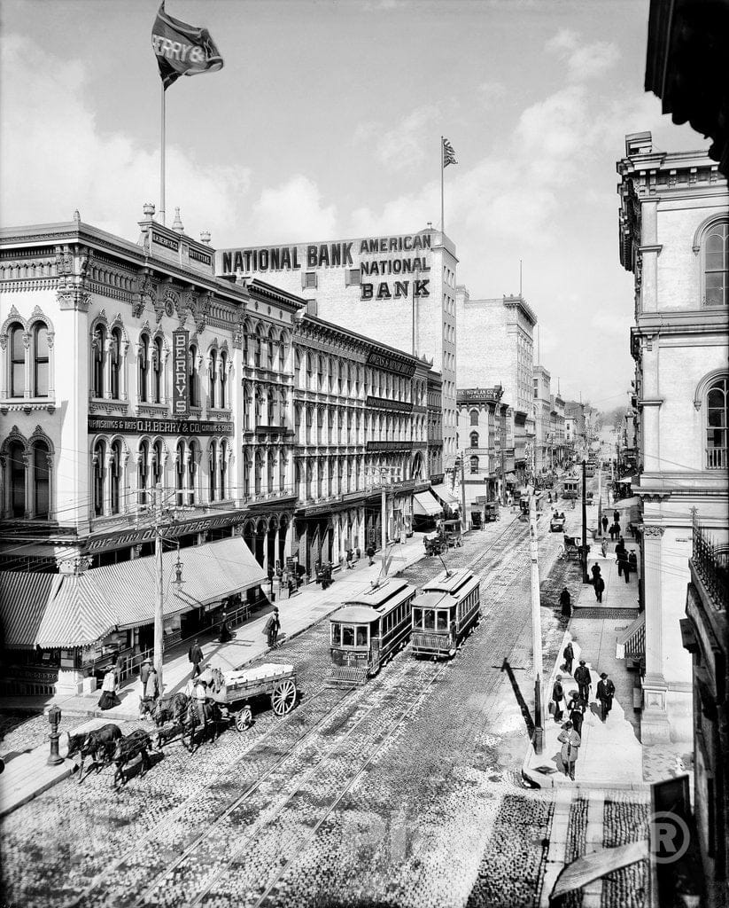 Richmond Historic Black & White Photo, Trolleys on Main Street, c1905 -