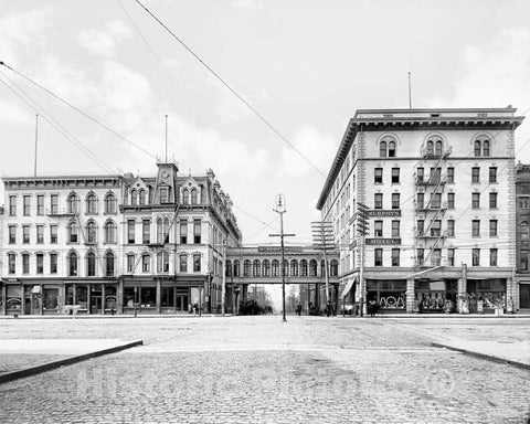 Historic Black & White Photo - Richmond, Virginia - Murphy's Hotel, c1905 -