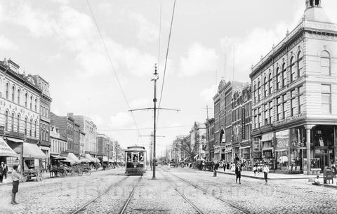 Historic Black & White Photo - Richmond, Virginia - Looking Up Broad Street, c1908 -