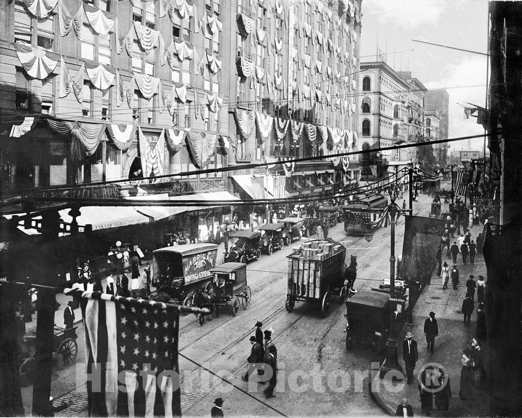 Historic Black & White Photo - St. Louis, Missouri - Traffic on Washington Avenue, c1912 -