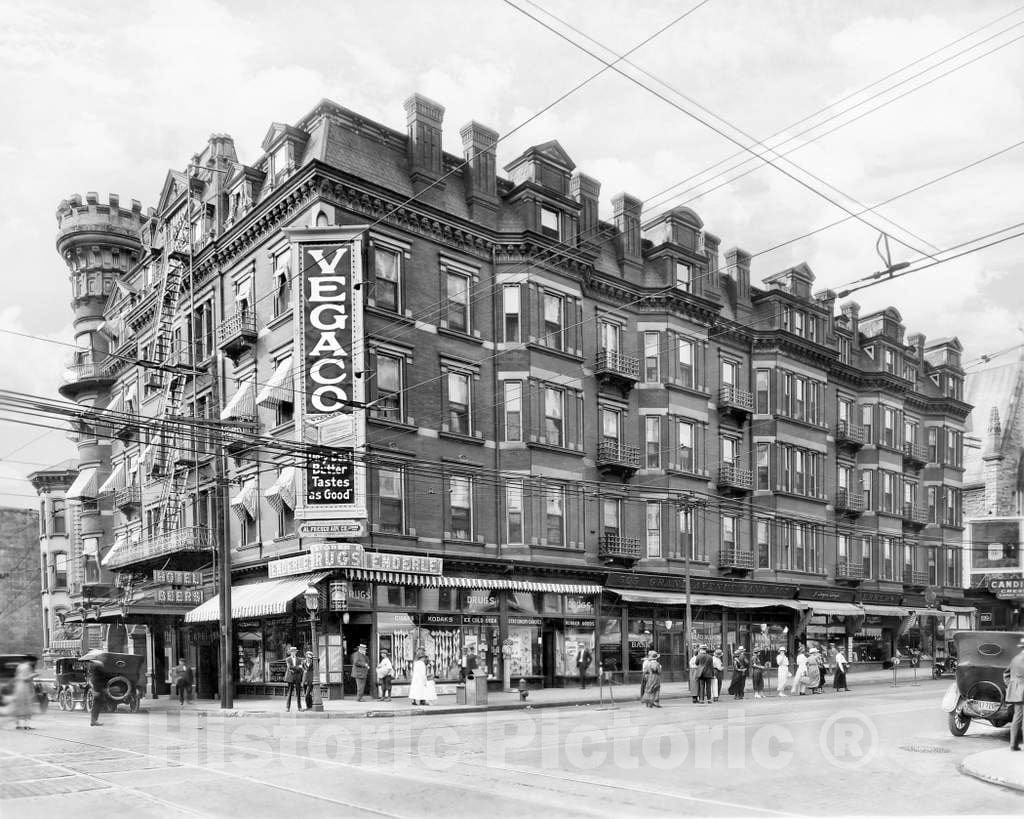 Historic Black & White Photo - St. Louis, Missouri - The Beers Hotelmil, c1920 -