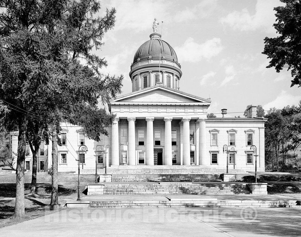 Vermont Historic Black & White Photo, The Vermont State House, Montpelier, c1904 -